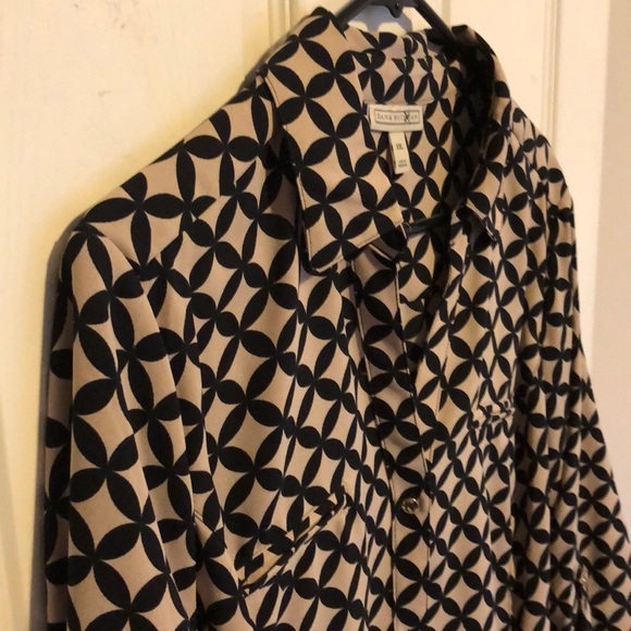 Dana Buchman Tops - Dana Buchman blouse Size XXL